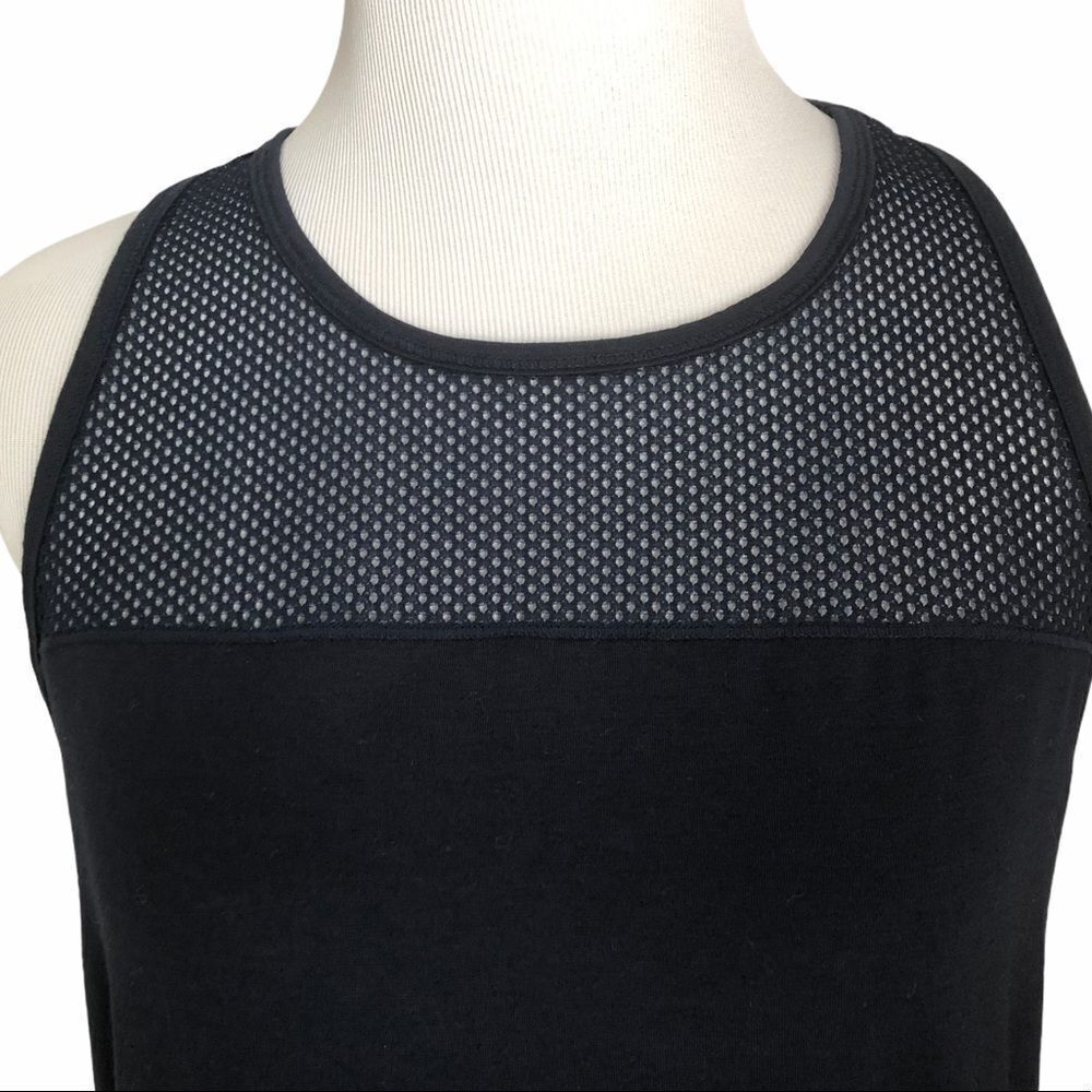Athleta Racer Back Workout Tee - Picture 3 of 5